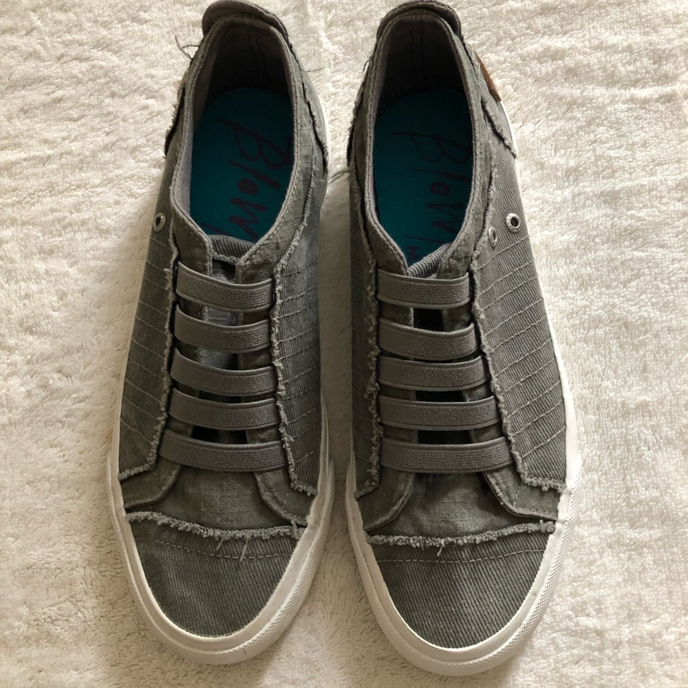 Blowfish slip-in sneakers